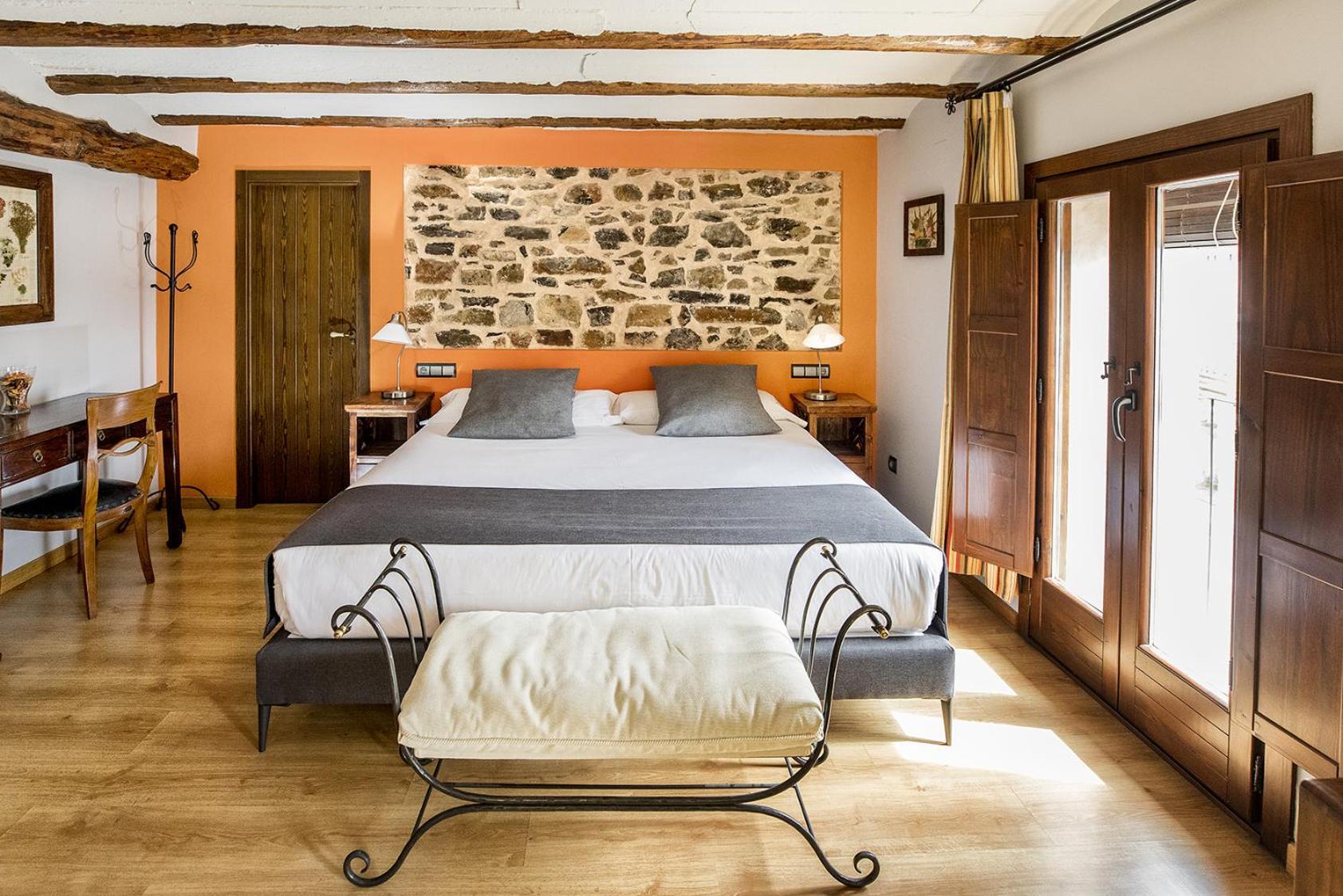 Hotel La Fonda De La Estacion Ла-Пуэбла-де-Вальверде Номер фото