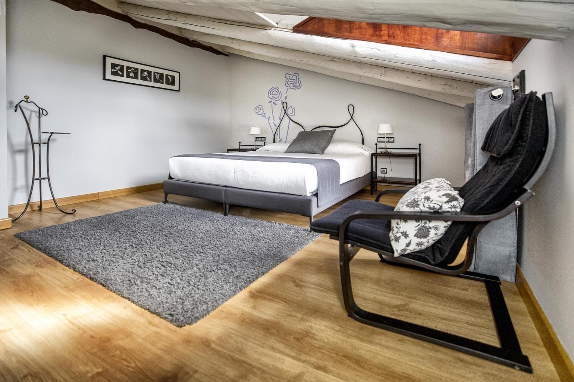 Hotel La Fonda De La Estacion Ла-Пуэбла-де-Вальверде Экстерьер фото