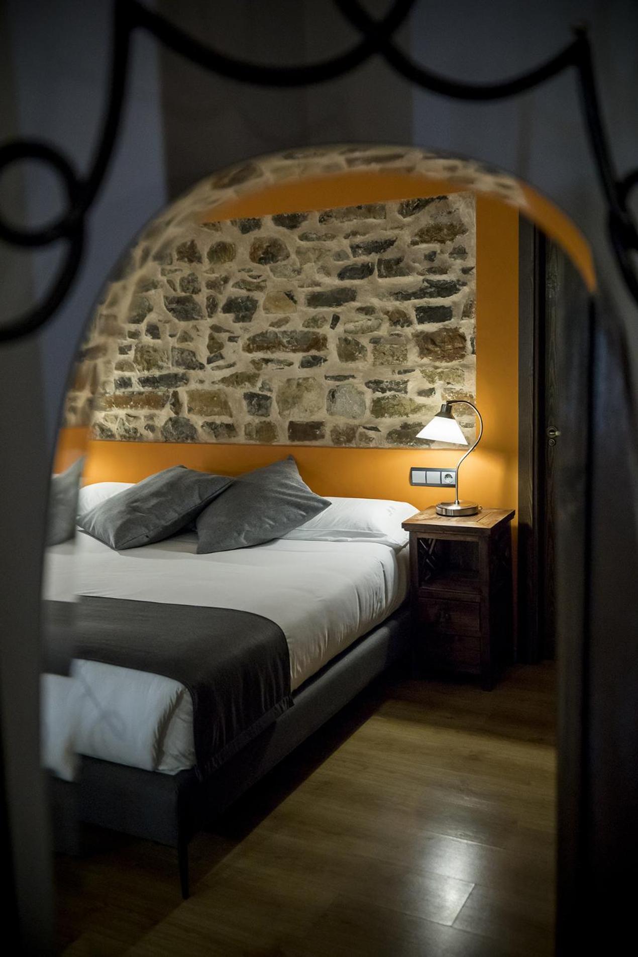 Hotel La Fonda De La Estacion Ла-Пуэбла-де-Вальверде Номер фото