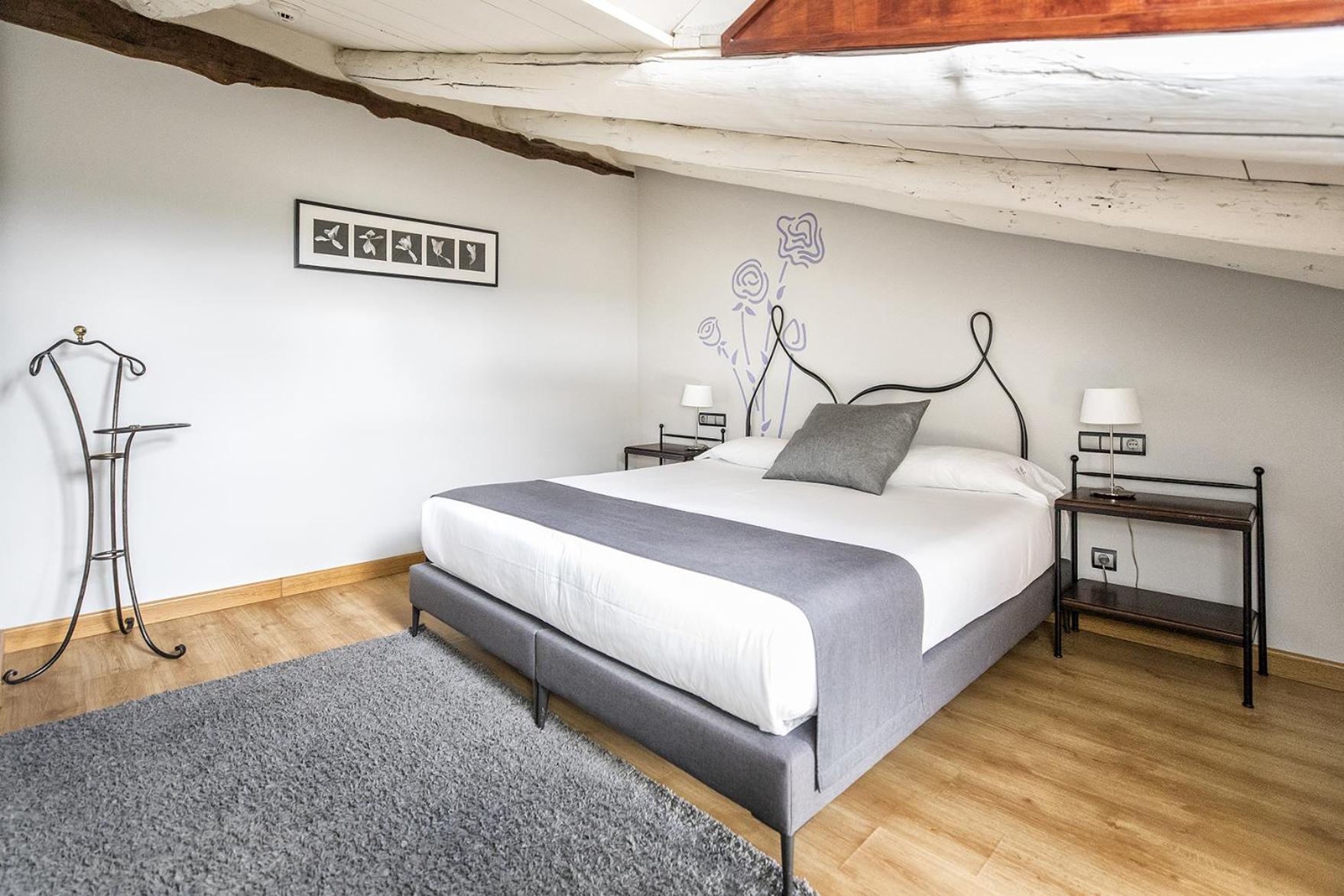 Hotel La Fonda De La Estacion Ла-Пуэбла-де-Вальверде Номер фото