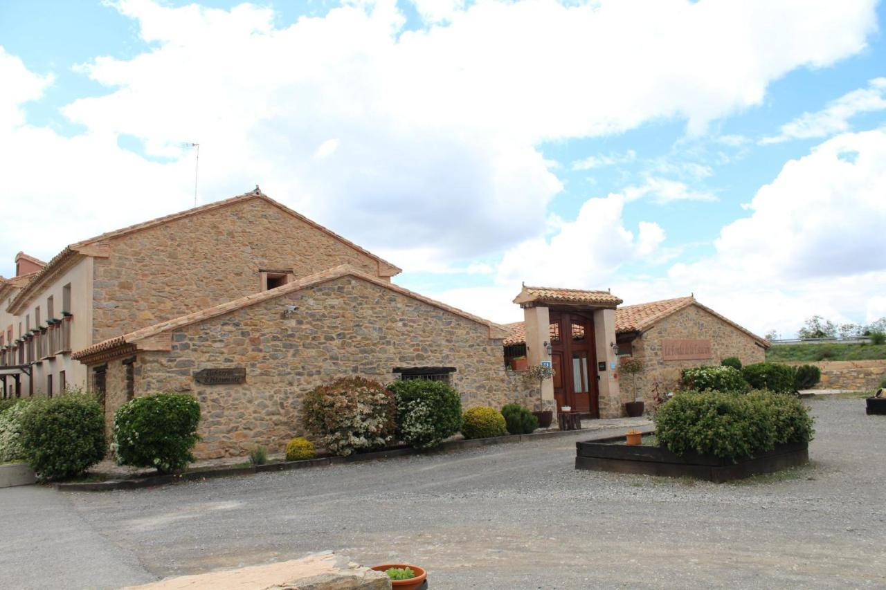 Hotel La Fonda De La Estacion Ла-Пуэбла-де-Вальверде Экстерьер фото